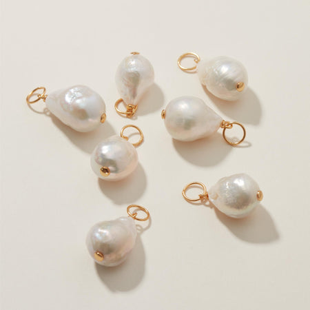 Freshwater Pearl Necklace Gold